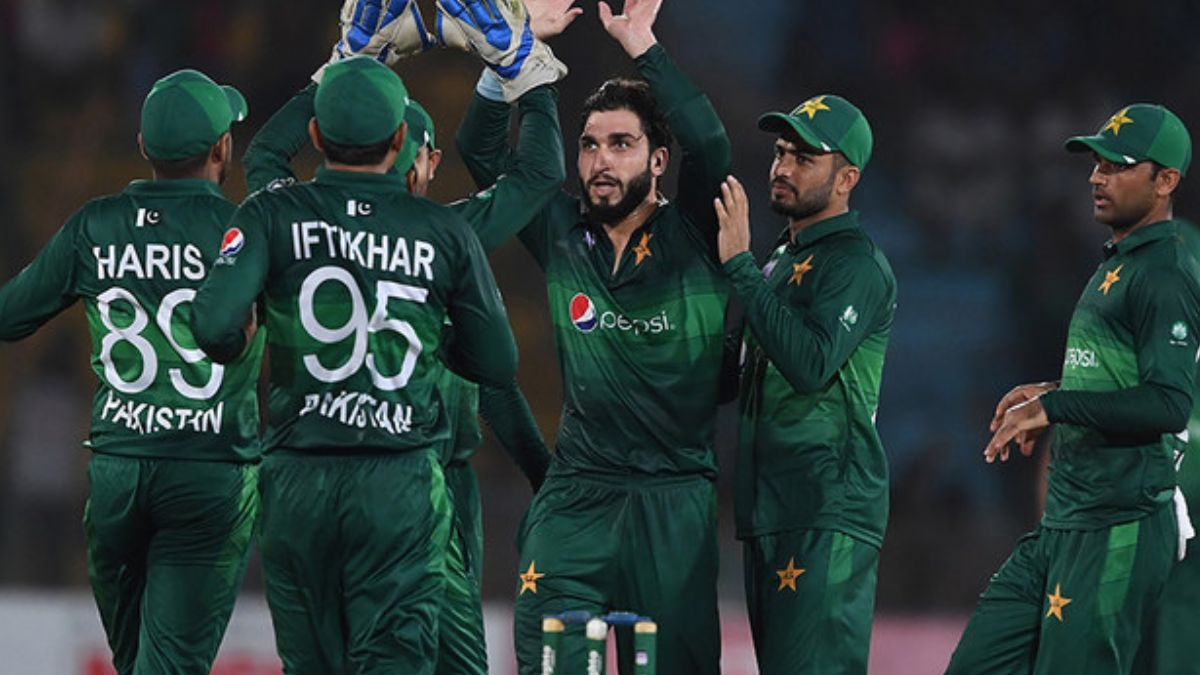 इरफ़ान खान, मोहम्मद सलमान, शहज़ाद..... 16 नवंबर को भारत से भिड़ने के लिए पाकिस्तान की 15 सदस्यीय टीम आई सामने 2 Pakistan Cricket Team For Rising Stars Asia Cup 2025
