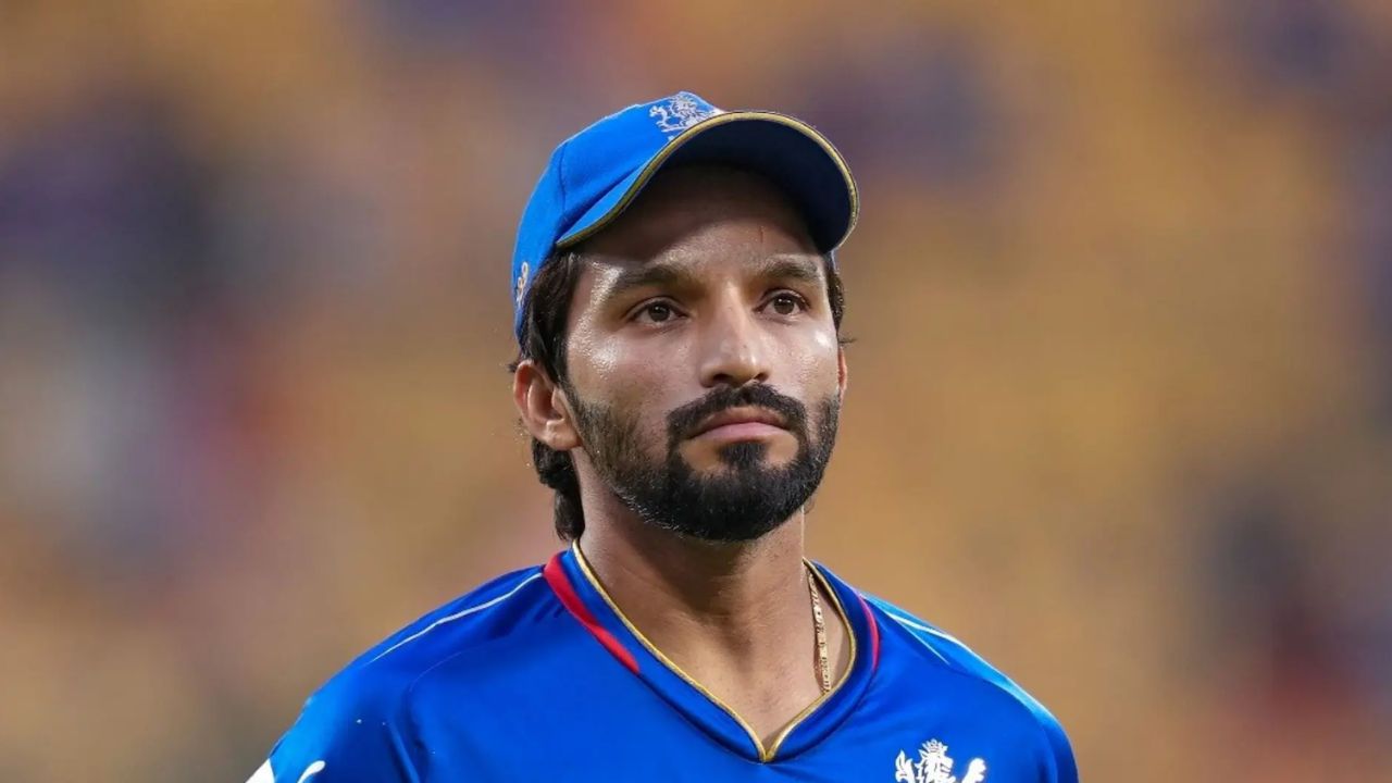 IPL 2026 के लिए RCB की पूरी टीम आई सामने, पाटीदार(कप्तान), कोहली, जितेश, भुवनेश्वर, क्रुणाल.....