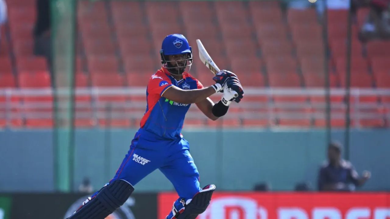 न्यूजीलैंड वनडे सीरीज के लिए हुआ टीम का ऐलान, दिल्ली कैपिटल्स के विकेटकीपर को बनाया गया कप्तान 2 New Zealand वनडे सीरीज के लिए हुआ टीम का ऐलान, दिल्ली कैपिटल्स के विकेटकीपर को बनाया गया कप्तान