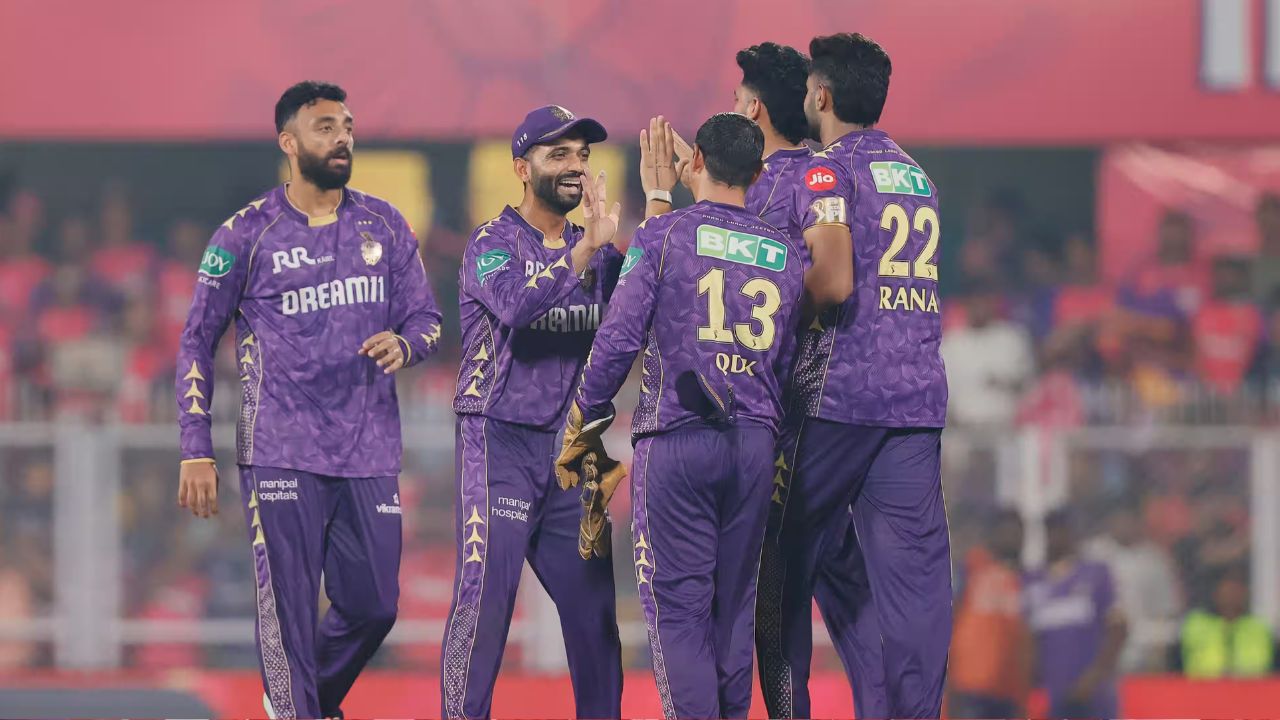 IPL 2026 ऑक्शन के लिए अब सभी 10 टीमों के पास बचे कुल इतने रूपये, सबसे ज्यादा अमीर KKR 2 IPL 2026 ऑक्शन के लिए अब सभी 10 टीमों के पास बचे कुल इतने रूपये, सबसे ज्यादा अमीर 3 बार की चैंपियन फ्रेंचाइजी