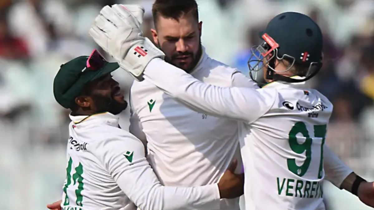 IND vs SA: कोच गंभीर की इस एक बेवकूफी के चलते जीते हुए टेस्ट में हारी टीम इंडिया, अफ्रीका ने 30 रन से रौंदा 2 IND vs SA 1st Test