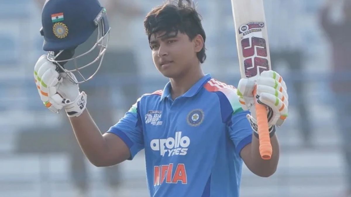 14 साल के नन्हे वैभव सूर्यवंशी के खुले भाग्य, अफ्रीका टी20 सीरीज में करेंगे डेब्यू, चोटिल शुभमन गिल की लेंगे जगह 2 Vaibhav Suryavanshi may be seen in the India vs South Africa T20 series