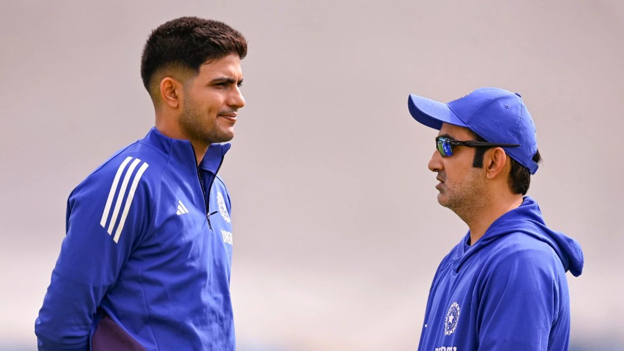 दूसरे टेस्ट के लिए कोच गंभीर ने चुन लिए अपनी पसंद के 15 खिलाड़ी, अब यही खेलेंगे गुवाहाटी टेस्ट मैच 2 दूसरे टेस्ट के लिए कोच गंभीर ने चुन लिए अपनी पसंद के 15 खिलाड़ी, अब यही खेलेंगे Guwahati Test मैच