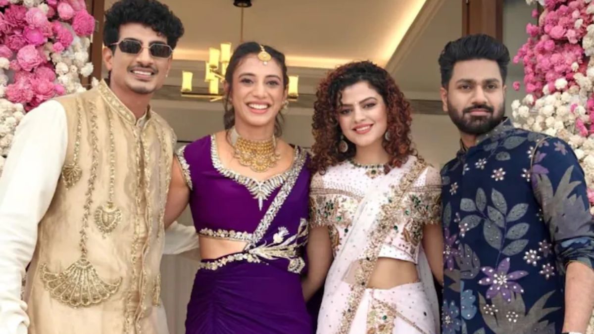 मां ने बताया पूरा सच, बताया क्यों अचानक रुक गई स्मृति मंधाना-पलाश मुच्छल की शादी, बोली '4 घंटे पहले सब....' 2 Smriti Mandhana and Palash Muchhal's wedding gets postponed