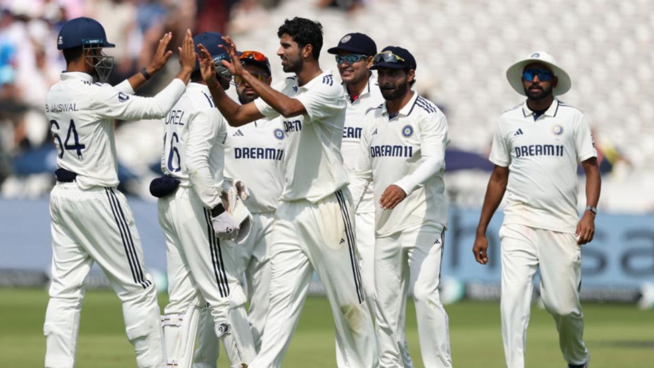 अफ्रीका के खिलाफ BCCI ने किया इंडिया की टेस्ट और वनडे टीम का ऐलान, गिल, जडेजा, केएल, ईशान, अभिषेक, ऋतुराज, खलील... 2 अफ्रीका के खिलाफ BCCI ने किया India की टेस्ट और वनडे टीम का ऐलान, गिल, जडेजा, केएल, ईशान, अभिषेक, ऋतुराज, खलील...