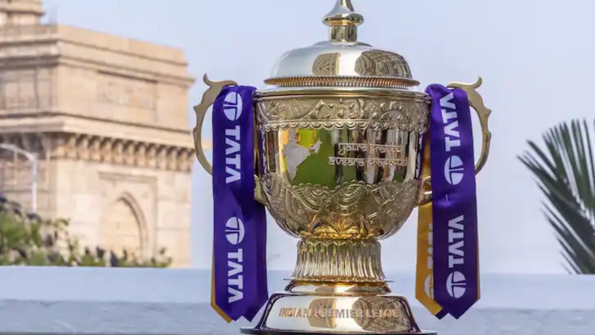 IPL 2026 ऑक्शन के बाद सभी 10 टीमों की प्लेइंग इलेवन आई सामने, RCB और मुंबई इंडियंस की लगी सबसे मजबूत 2 IPL 2026: Squads and Playing XI for all teams