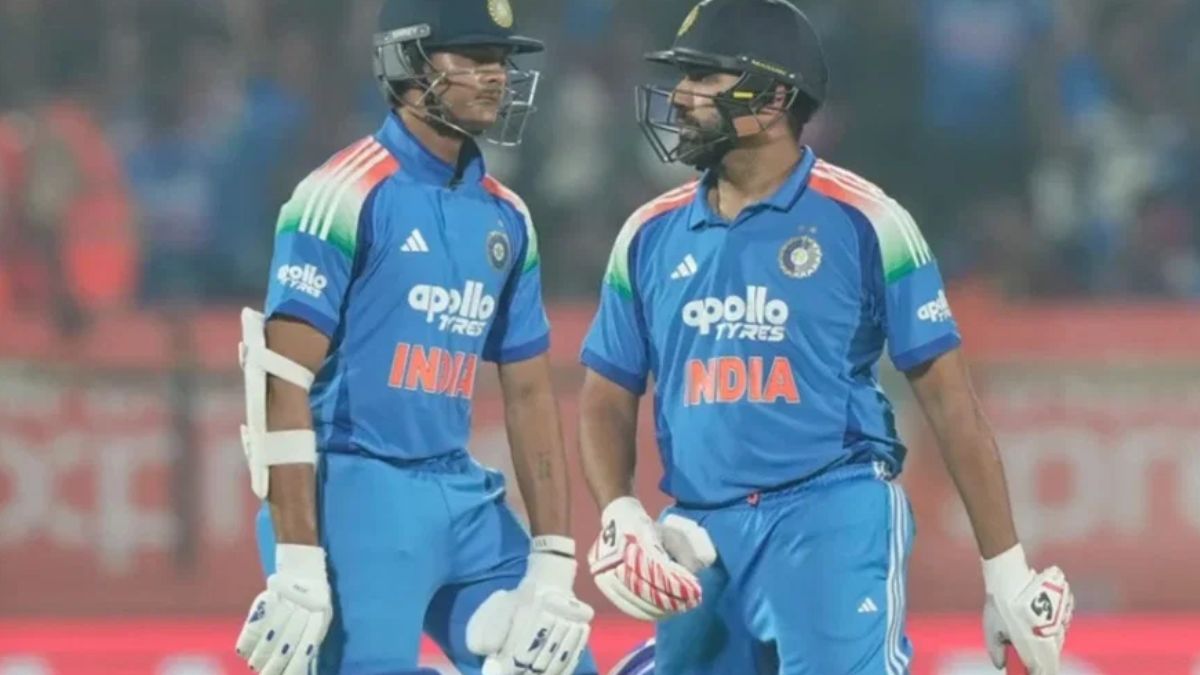 REPORTS: मुंबई के लिए विजय हजारे ट्रॉफी नहीं खेल पाएंगे यशस्वी जायसवाल और रोहित शर्मा 2 Rohit Sharma And Yashasvi Jaiswal