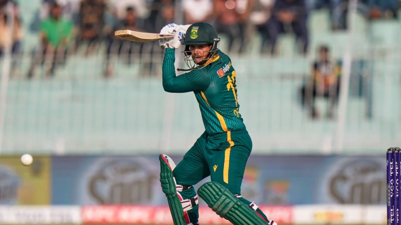 टीम इंडिया के खिलाफ क्विंटन डी कॉक ने लगाया अपना 7वां शतक, भारत के खिलाफ इस लिस्ट में नंबर-1 पर पहुंचे 2 टीम इंडिया के खिलाफ Quinton de Kock ने लगाया अपना 7वां शतक, भारत के खिलाफ इस लिस्ट में नंबर-1 पर पहुंचे