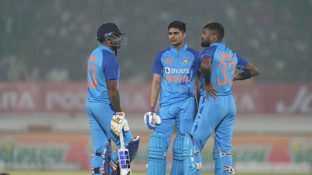 3 खिलाड़ी जो 2026 टी20 वर्ल्ड कप के बाद सूर्यकुमार यादव की जगह बन सकते India के नए टी20 कप्तान