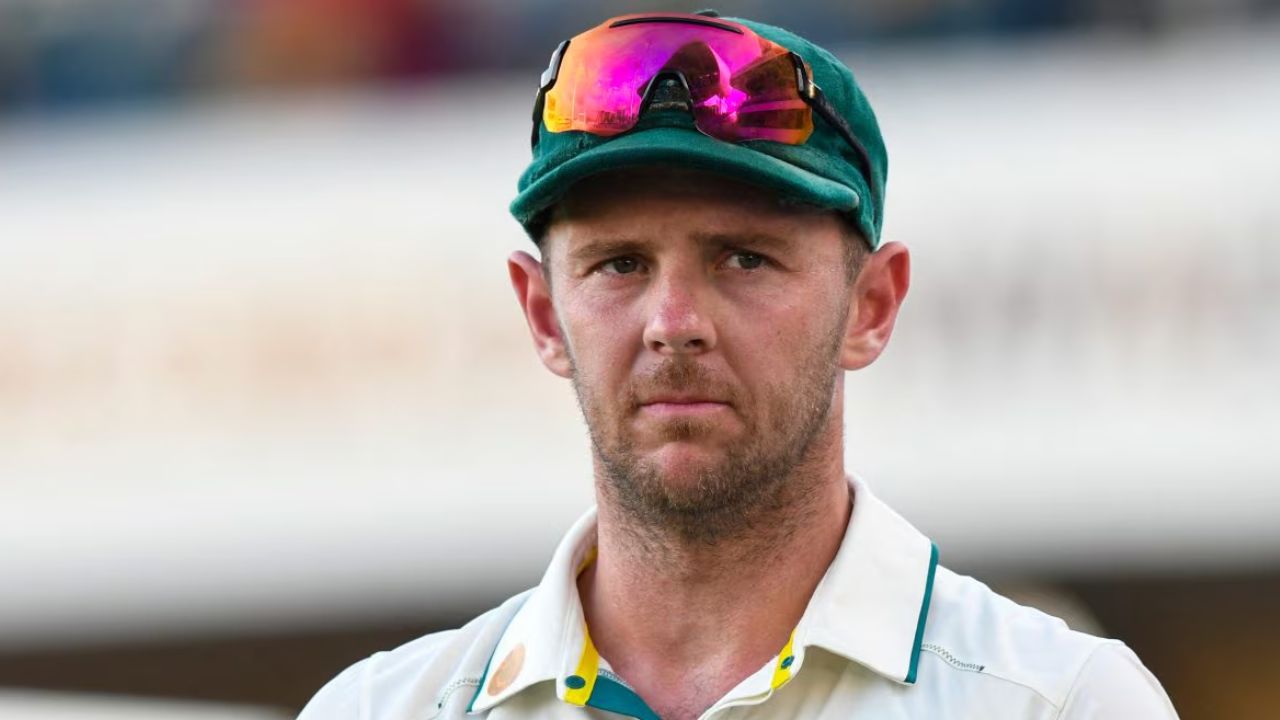 एशेज के बीच ऑस्ट्रेलिया को मिली बुरी खबर, प्रमुख तेज गेंदबाज हुआ सीरीज से बाहर, हेड कोच ने किया कंफर्म 2 एशेज के बीच ऑस्ट्रेलिया को मिली बुरी खबर, प्रमुख तेज गेंदबाज हुआ सीरीज से बाहर, हेड कोच ने किया कंफर्म