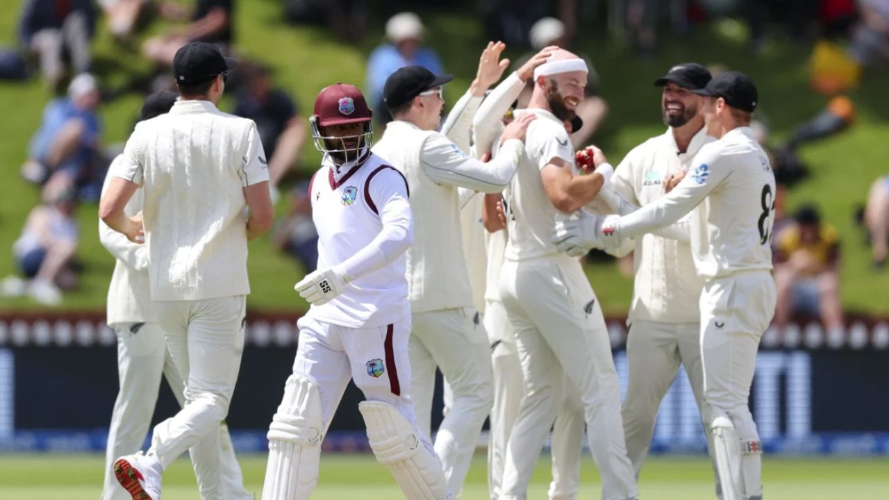 NZ vs WI: दूसरे टेस्ट में New Zealand ने वेस्टइंडीज को 9 विकेट से हराया, सीरीज में बना ली 1-0 की बढ़त