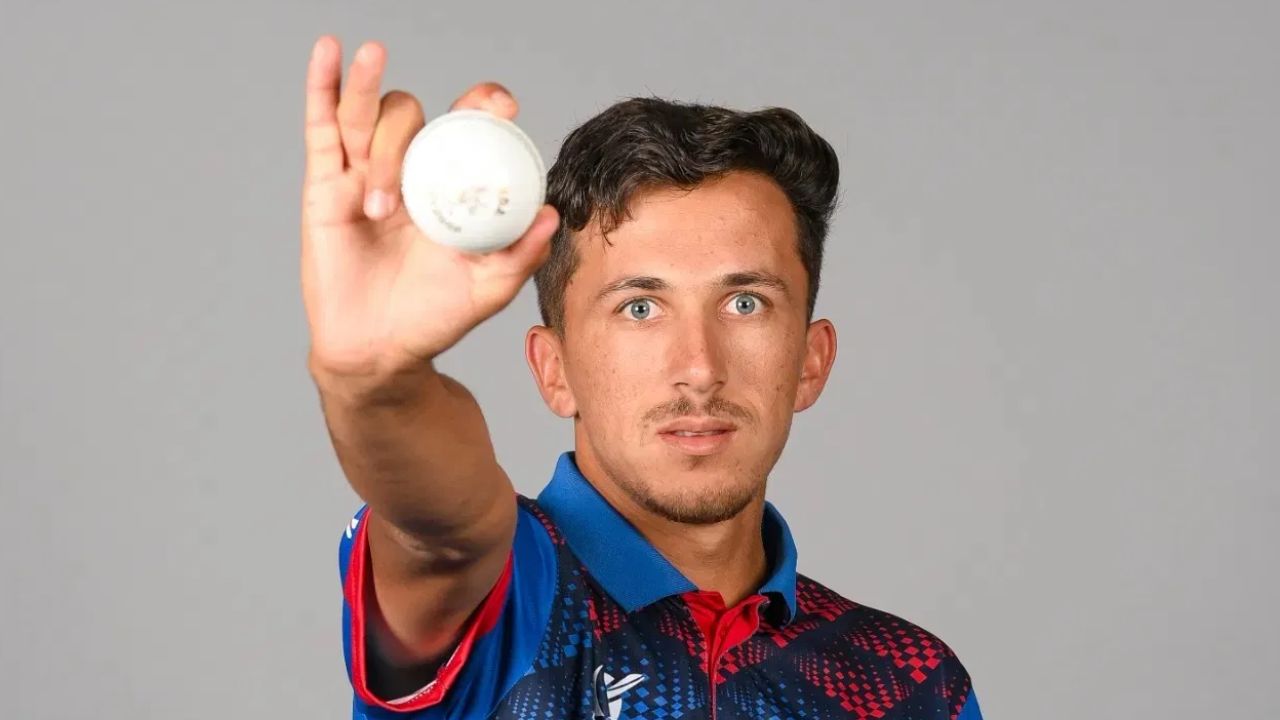 कौन हैं IPL 2026 की नीलामी के सबसे यंग और बूढा खिलाड़ी? जानें दोनों का नाम 2 कौन हैं IPL 2026 की नीलामी के सबसे यंग और बूढा खिलाड़ी? जानें दोनों का नाम