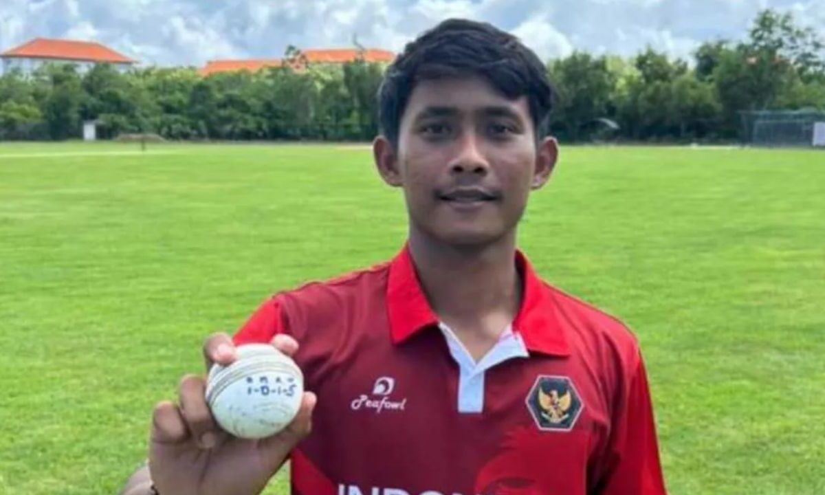 W,W,W,W,W.... इस तेज गेंदबाज ने T20I में रचा इतिहास, एक ओवर में 5 विकेट लेने का किया चमत्कार