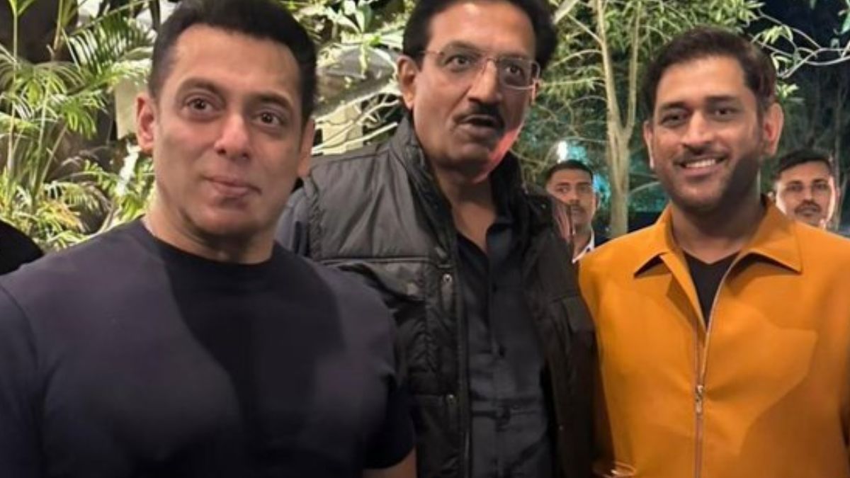 MS Dhoni at Salman Khan’s birthday party.