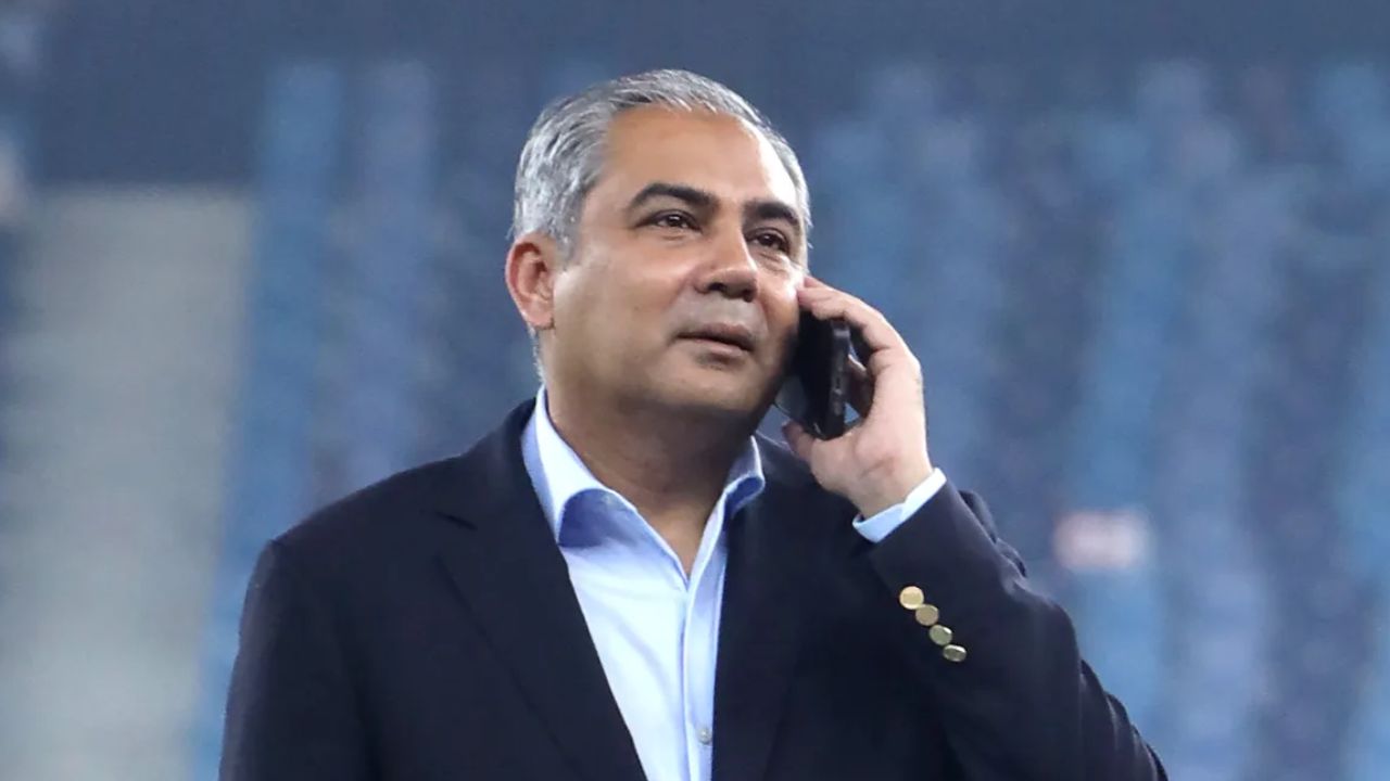 कहाँ गई एशिया कप 2025 की ट्रॉफी? पीसीबी के चेयरमैन मोहसिन नकवी ने खुद बताई सच्चाई 2 कहाँ गई Asia Cup 2025 की ट्रॉफी? पीसीबी के चेयरमैन मोहसिन नकवी ने खुद बताई सच्चाई