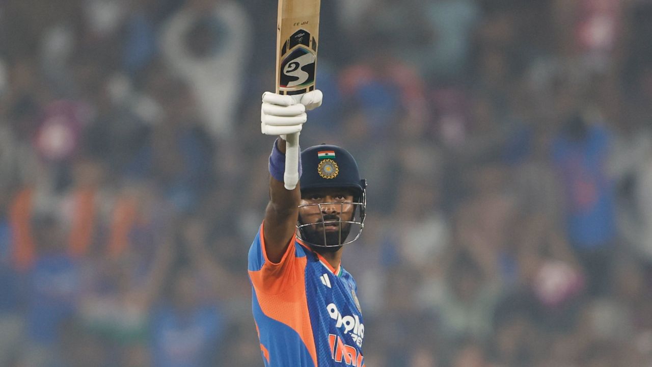 एबी डिविलियर्स ने बताया कौन होगा टी20 वर्ल्ड कप 2026 में टीम इंडिया का X-फैक्टर खिलाड़ी 2 एबी डिविलियर्स ने बताया कौन होगा टी20 वर्ल्ड कप 2026 में Team India का X-फैक्टर खिलाड़ी