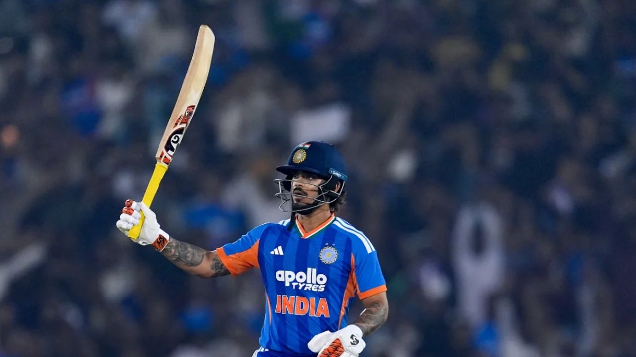 ईशान की बल्लेबाजी के कायल हुए सूर्यकुमार यादव, टी20 वर्ल्ड कप से पहले संजू के लिए बजी खतरे की घंटी, कप्तान ने इशारों-इशारों में कह दी बड़ी बात 2 ईशान की बल्लेबाजी के कायल हुए Suryakumar Yadav, टी20 वर्ल्ड कप से पहले संजू के लिए बजी खतरे की घंटी, कप्तान ने इशारों-इशारों में कह दी बड़ी बात