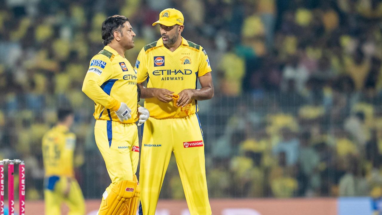 CSK फैंस में दौड़ी खुशी की लहर, दिग्गज ने किया बड़ा ऐलान, Dhoni करेंगे नंबर-3 पर बल्लेबाजी 
