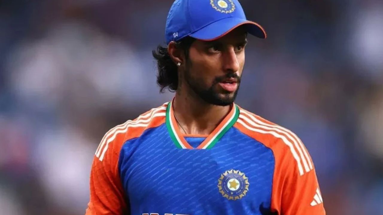 टीम इंडिया को लगा बड़ा झटका, अंतिम 2 टी20 से बाहर हुआ स्टार बल्लेबाज, नहीं ले पायेगा अब हिस्सा 2 Team India को लगा बड़ा झटका, अंतिम 2 टी20 से बाहर हुआ स्टार बल्लेबाज, नहीं ले पायेगा अब हिस्सा