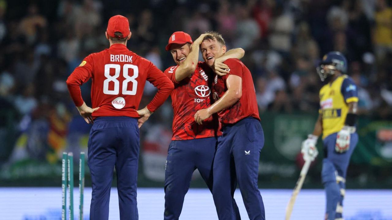 सैम करन का कहर! श्रीलंका के खिलाफ घातक हैट्रिक से मचाया तहलका, इंग्लैंड को दिलाई जीत 2 सैम करन का कहर! श्रीलंका के खिलाफ घातक हैट्रिक से मचाया तहलका, England को दिलाई जीत