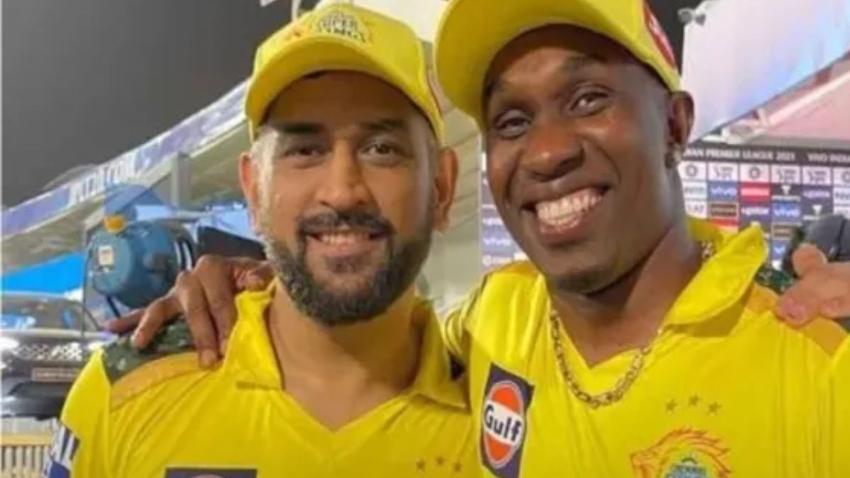 वेस्टइंडीज के इस क्रिकेटर ने किया बड़ा दावा, कहा 'धोनी उनके बड़े भाई...' 2 Dwayne Bravo and MS Dhoni bond