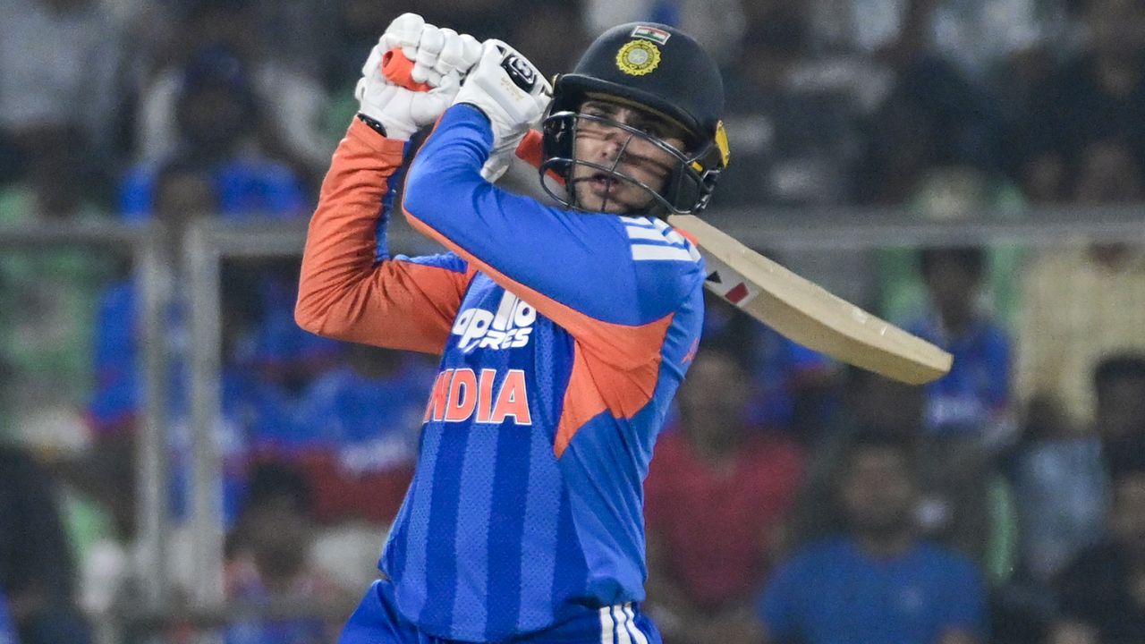 रिकी पोंटिंग ने की भविष्यवाणी, इस भारतीय को बताया T20 World Cup में प्लेयर ऑफ द टूर्नामेंट का दावेदार 2 रिकी पोंटिंग ने की भविष्यवाणी, इस भारतीय को बताया T20 World Cup में प्लेयर ऑफ द टूर्नामेंट का दावेदार