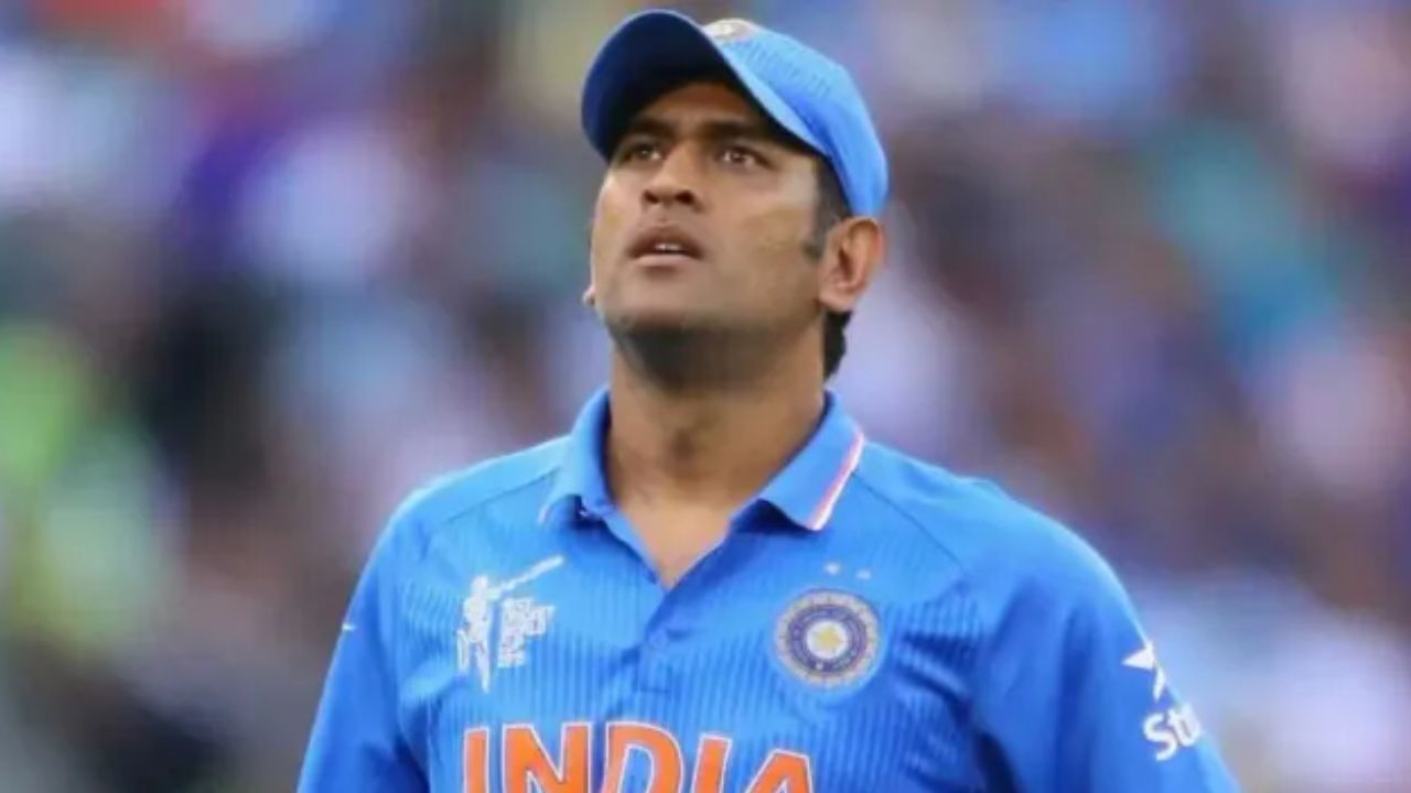 एमएस धोनी बनाम रोहित शर्मा, जानें बतौर कप्तान T20 World Cup में किसके आंकड़े बेहतर 2 एमएस धोनी बनाम रोहित शर्मा, जानें बतौर कप्तान T20 World Cup में किसके आंकड़े बेहतर