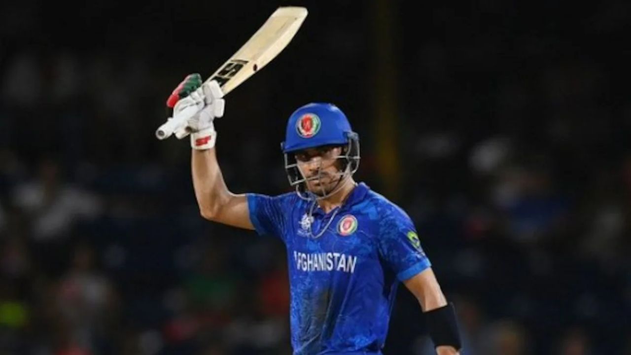 सच्ची दोस्ती की मिसाल बना ये अफगानी क्रिकेटर, भारत के समर्थन में छोड़ रहा Pakistan Super League