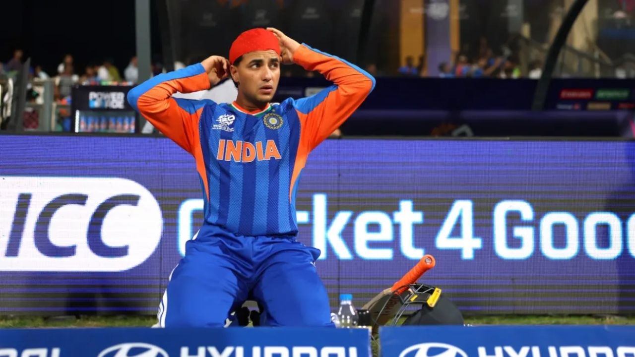 Abhishek Sharma के बीमार पड़ते ही गंभीर का मास्टरस्ट्रोक, नामीबिया के खिलाफ इस खिलाड़ी को मिलेगी ओपनिंग 