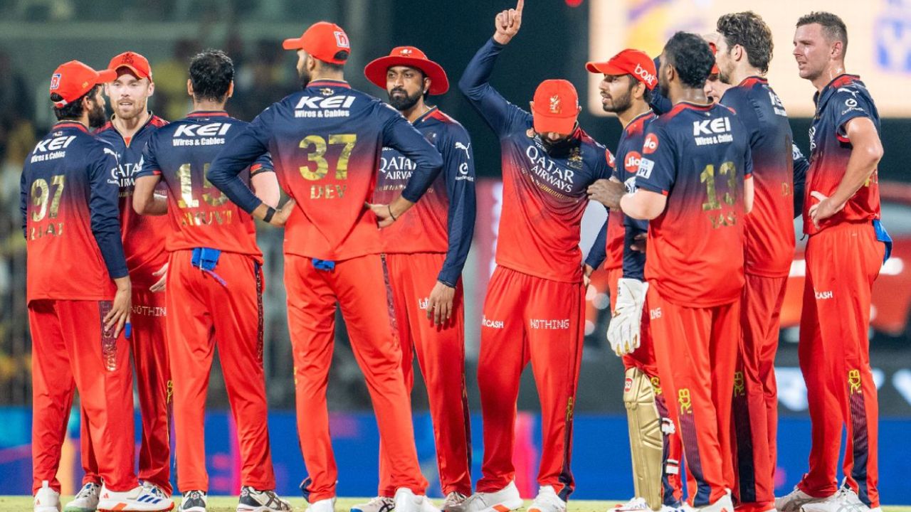 RCB के होम मैचों को लेकर सस्पेंस खत्म, बोर्ड ने शहर के नाम का किया आधिकारिक ऐलान 2 RCB के होम मैचों को लेकर सस्पेंस खत्म, बोर्ड ने शहर के नाम का किया आधिकारिक ऐलान