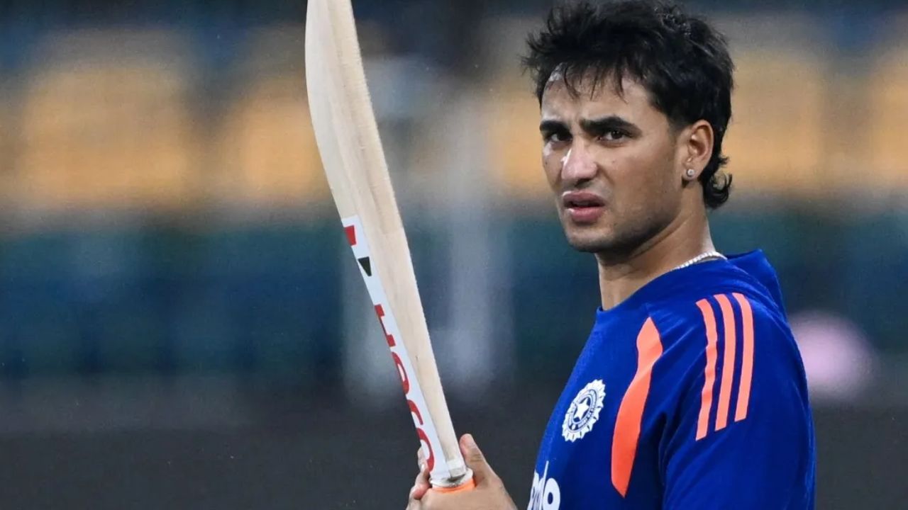 अभिषेक शर्मा पाकिस्तान के खिलाफ खेलेंगे या नहीं? सूर्यकुमार यादव ने प्रेस कॉन्फ्रेंस मे दिया साफ़ जवाब 2 Abhishek Sharma पाकिस्तान के खिलाफ खेलेंगे या नहीं? सूर्यकुमार यादव ने प्रेस कॉन्फ्रेंस मे दिया साफ़ जवाब