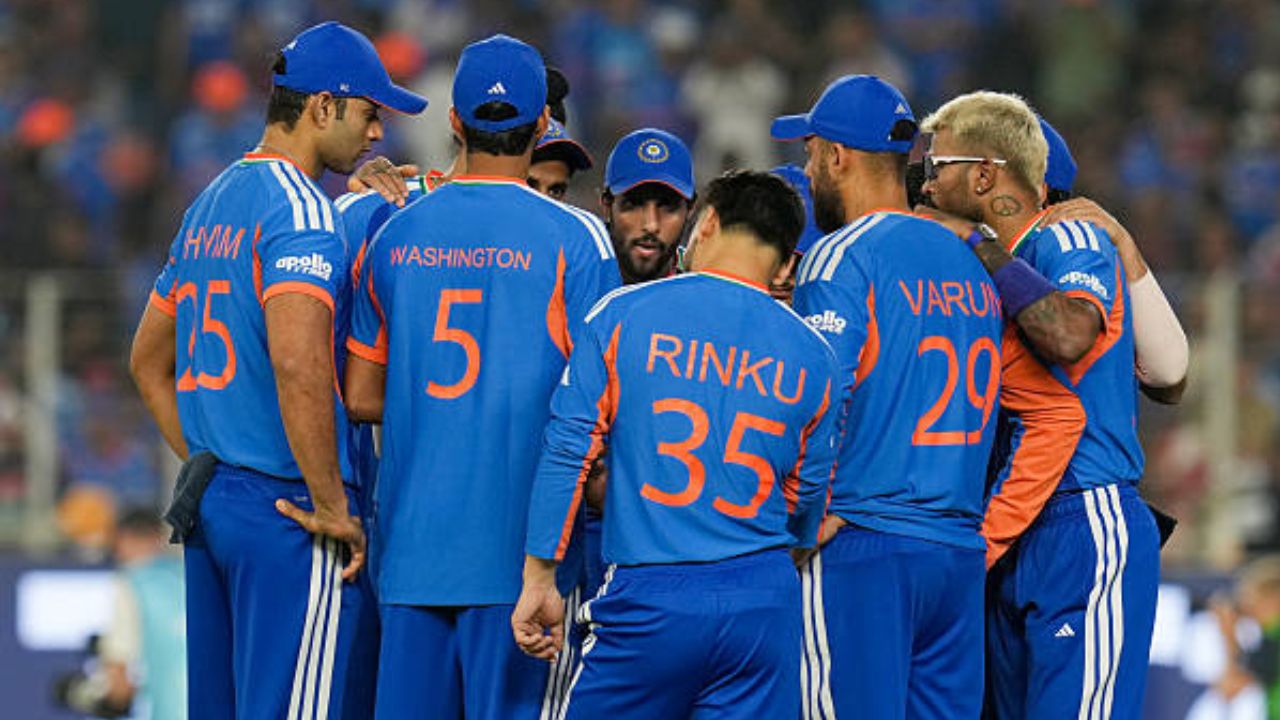 अभिषेक-तिलक पर नहीं, इस खिलाड़ी पर गिर सकती है गाज, Gavaskar ने कोच को दिया बड़ा संकेत