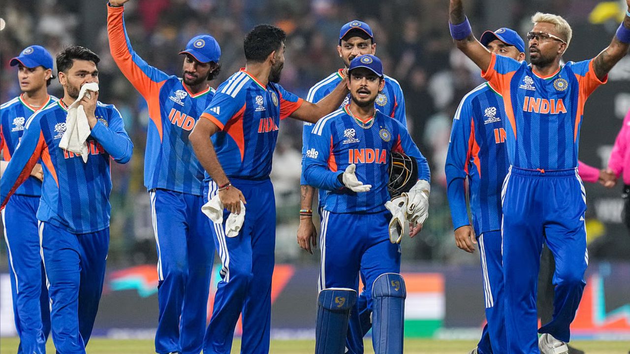 BCCI ने किया बड़ा ऐलान, वेस्टइंडीज के खिलाफ मुकाबले से बाहर हुआ टीम इंडिया का स्टार खिलाड़ी 2 BCCI ने किया बड़ा ऐलान, वेस्टइंडीज के खिलाफ मुकाबले से बाहर हुआ Team India का स्टार खिलाड़ी