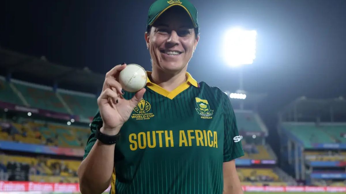 Bowling all-rounder and former SA U19 Women player Fay Cowling has been named in place of Marizanne Kapp.