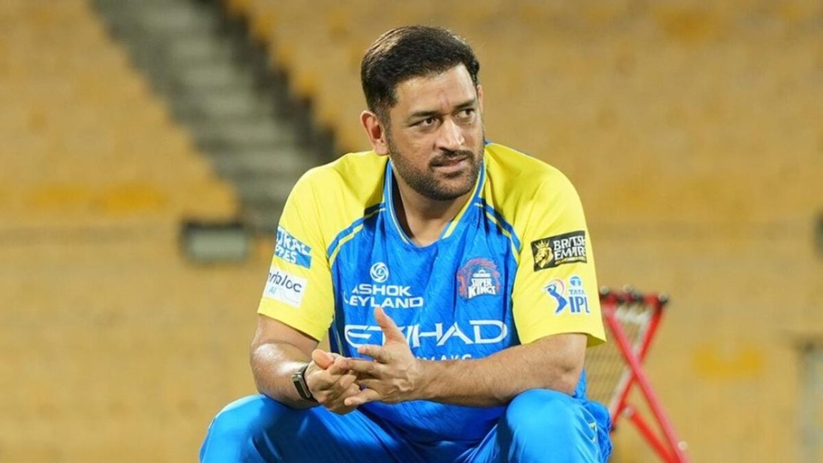 15 दिन बाद मैदान पर वापसी करेंगे Dhoni या पूरे सीजन से हो जायेंगे बाहर? बड़ी रिपोर्ट में हो गया खुलासा