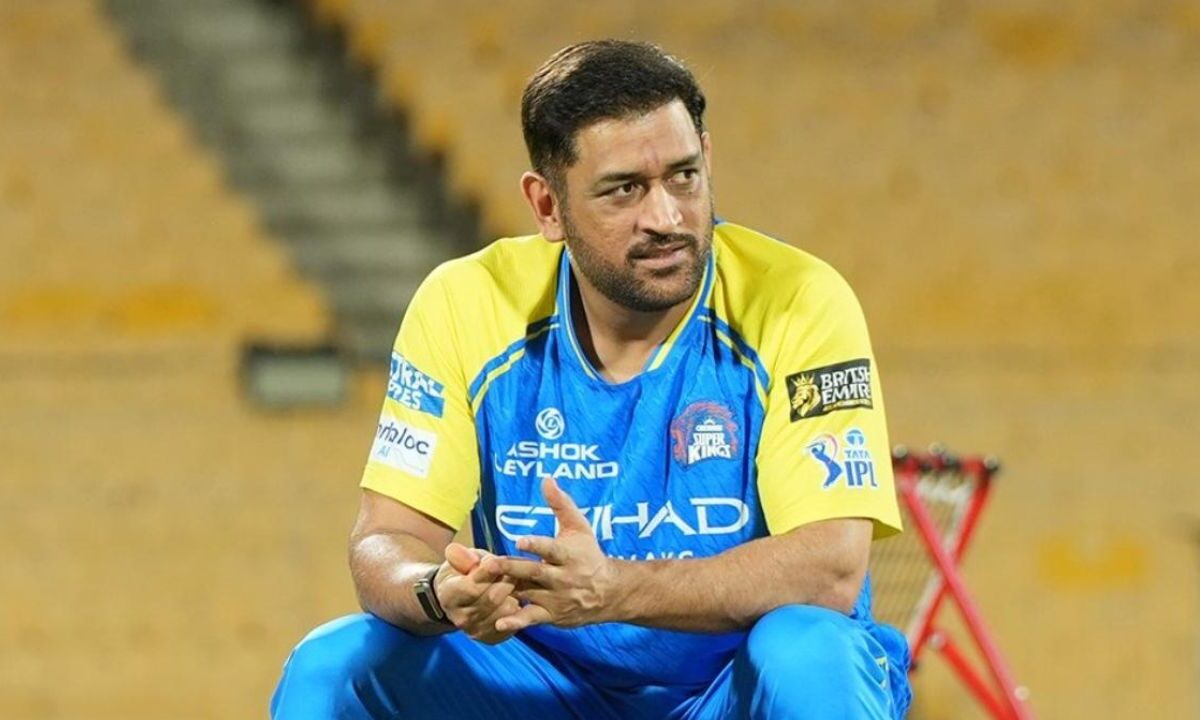 15 दिन बाद मैदान पर वापसी करेंगे Dhoni या पूरे सीजन से हो जायेंगे बाहर? बड़ी रिपोर्ट में हो गया खुलासा