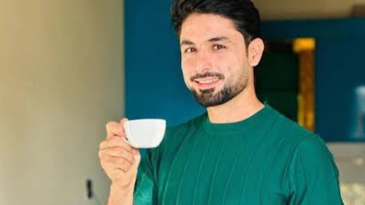 Abrar Ahmed keeps mocking India.