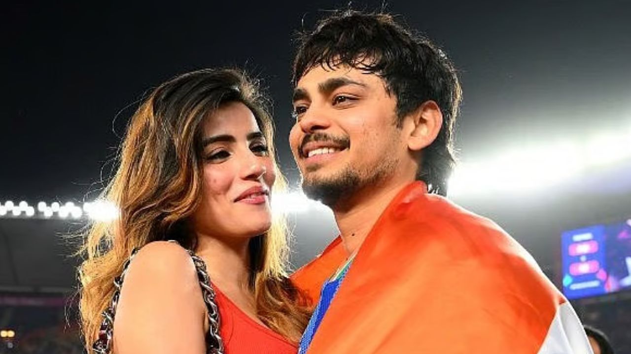 हार्दिक-माहिका के बाद Ishan-अदिति ने सबके सामने किया एक-दूसरे को किस, वायरल हुआ वीडियो 