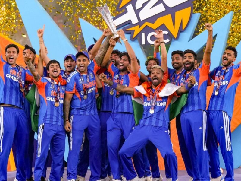 इधर चल रहा था भारत की ऐतिहासिक जीत का जश्न, उधर नए Head Coach की हुई घोषणा