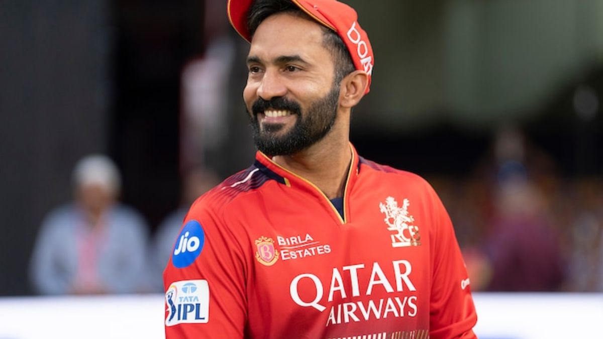 Dinesh Karthik Picks All-Time RCB 11