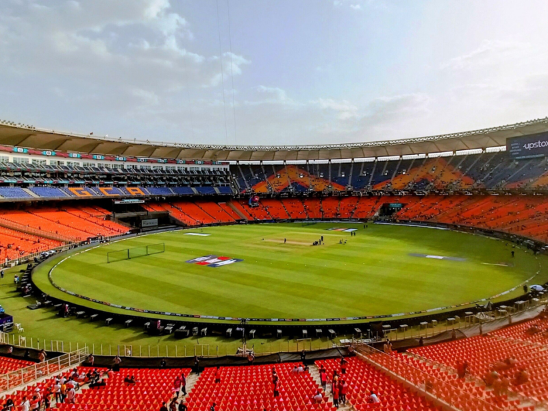 चलते टूर्नामेंट में एक्शन, 2 फ्लॉप खिलाड़ियों को टीम ने किया रिलीज, भेजे गए वापस घर