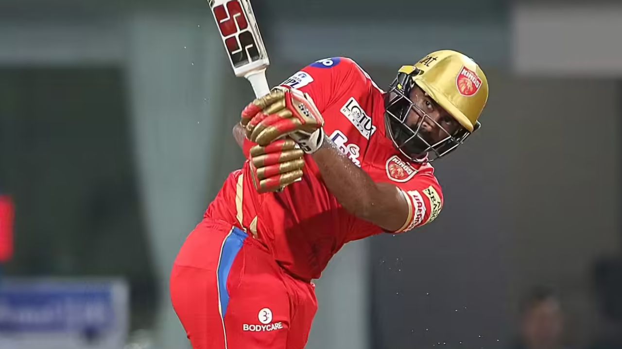 मैदान से जेल तक! Punjab Kings का खिलाड़ी गर्लफ्रेंड संग गिरफ्तार, इस जुर्म की मिली सजा