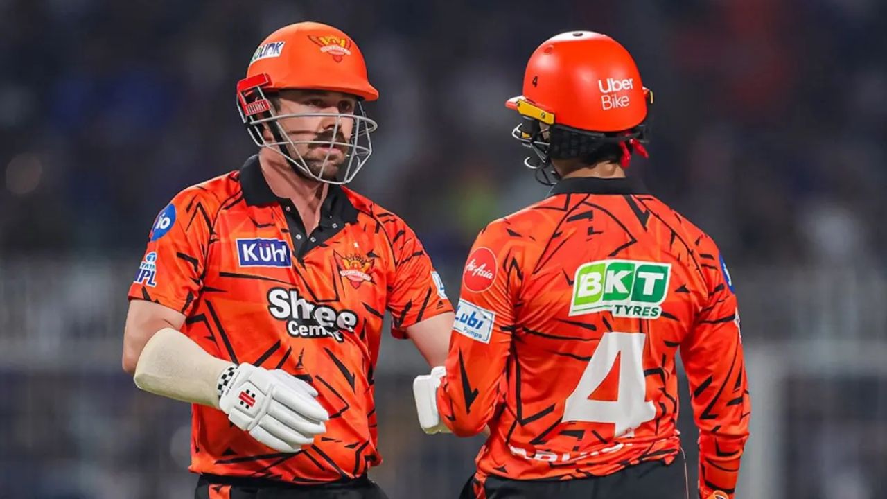 SRH vs RR: हैदराबाद के सामने राजस्थान ढेर, लगातार 4 जीत के बाद मिली पहली हार; हिंगे-साकिब ने 8 विकेट लेकर तोड़ी कमर