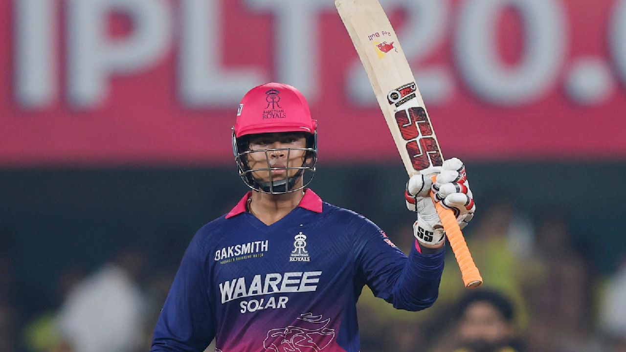 Vaibhav Sooryavanshi vs Virat Kohli: IPL 2026 का अब तक बेस्ट बल्लेबाज कौन? दोनों की तुलना से जानें कौन निकल रहा नंबर-1