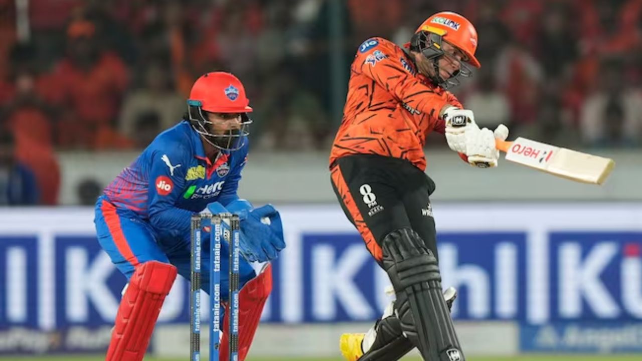 SRH vs DC: केएल राहुल की चूक का Abhishek Sharma ने उठाया फायदा, 47 गेंदों में ठोका शतक; दिल्ली को चुकानी पड़ी कीमत