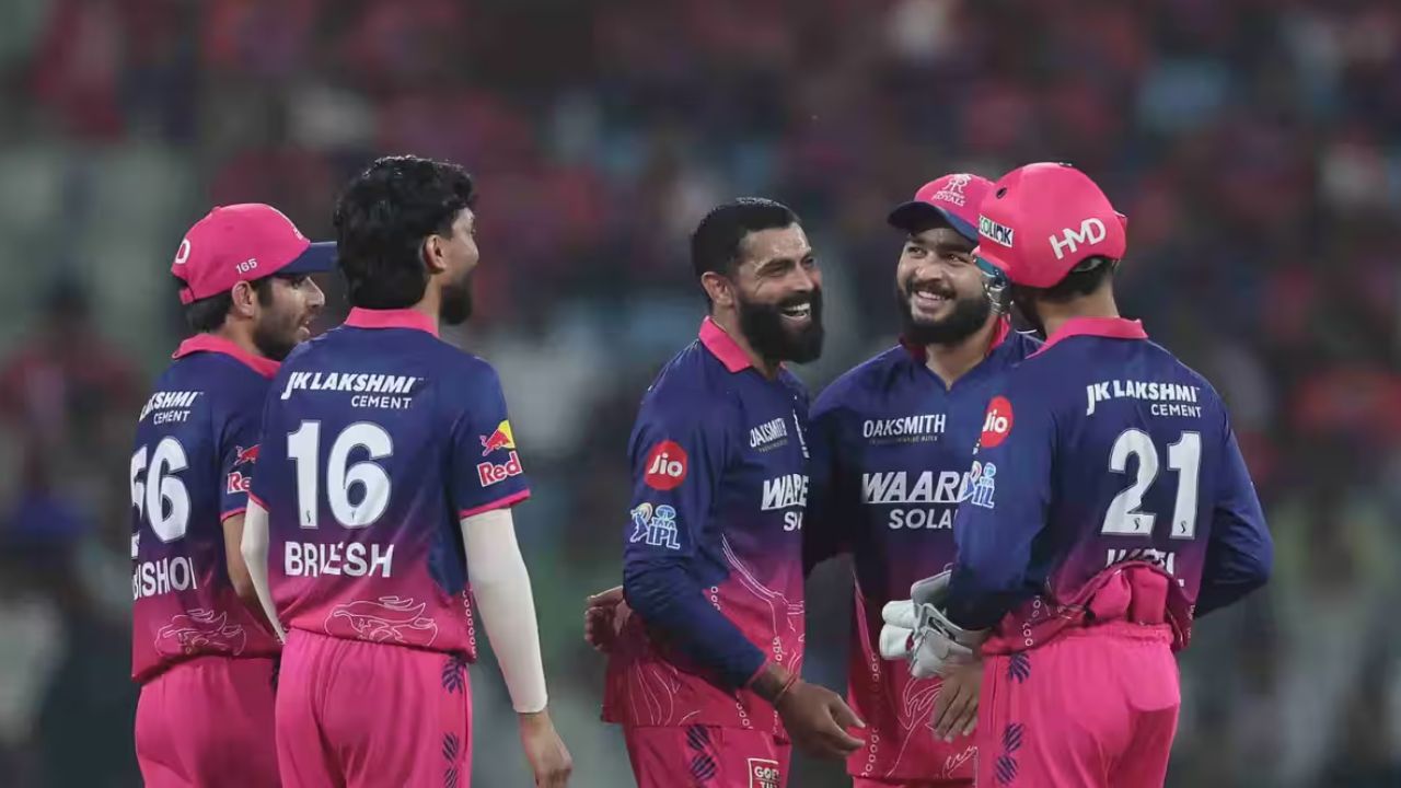 RR vs SRH Playing XI: कैसी होगी राजस्थान बनाम हैदराबाद मैच की प्लेइंग-XI? इम्पैक्ट प्लेयर समेत जानें सभी 24 नाम