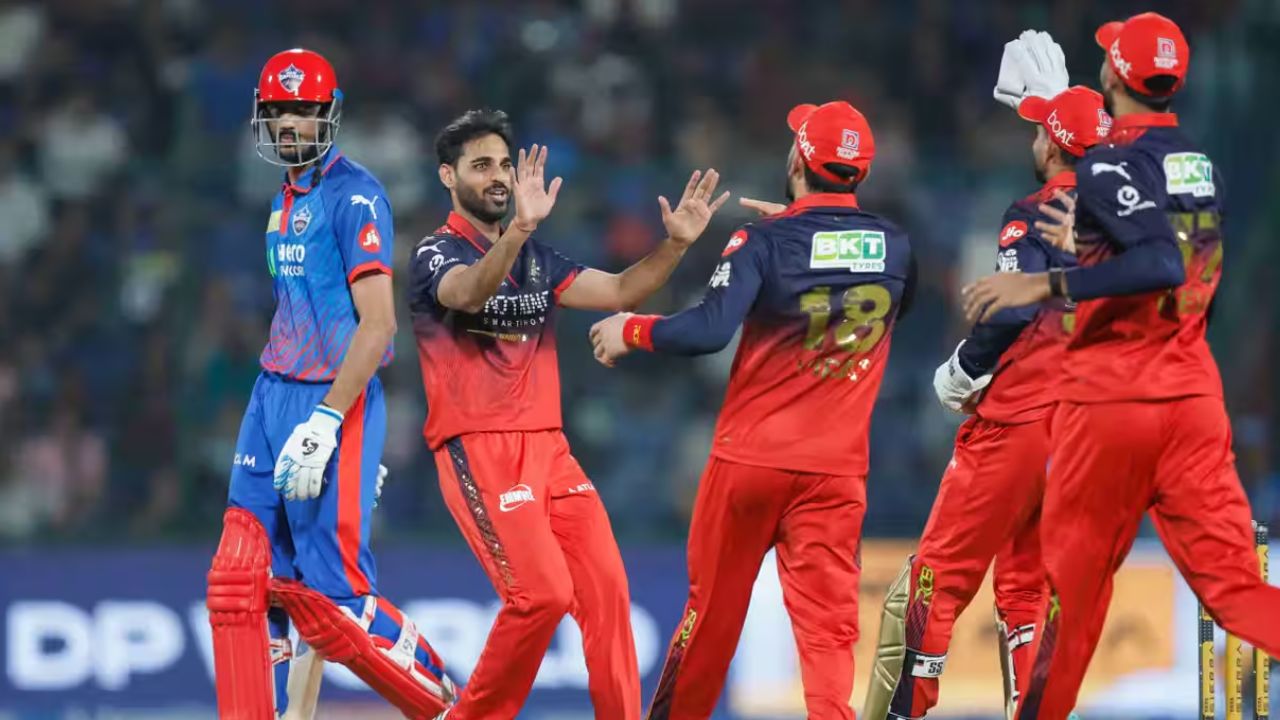 DC vs RCB मैच के बाद IPL 2026 Points Table, बेंगलुरु ने प्लेऑफ की तरफ बढ़ाए कदम, दिल्ली पर मंडराया टॉप 4 की रेस से बाहर होने का खतरा