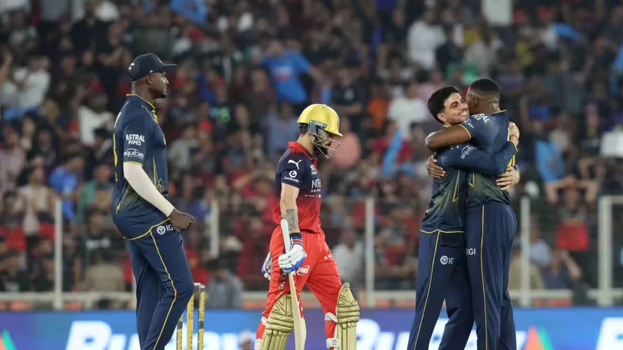 GT vs RCB: गुजरात ने बेंगलुरु को 4 विकेट से हराया, गिल ने 238.88 के स्ट्राइक रेट से मचाई तबाही; भुवनेश्वर कुमार की घातक गेंदबाजी बेकार