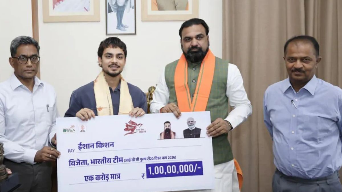The Bihar government has given a sum of one crore rupees to Ishan Kishan.