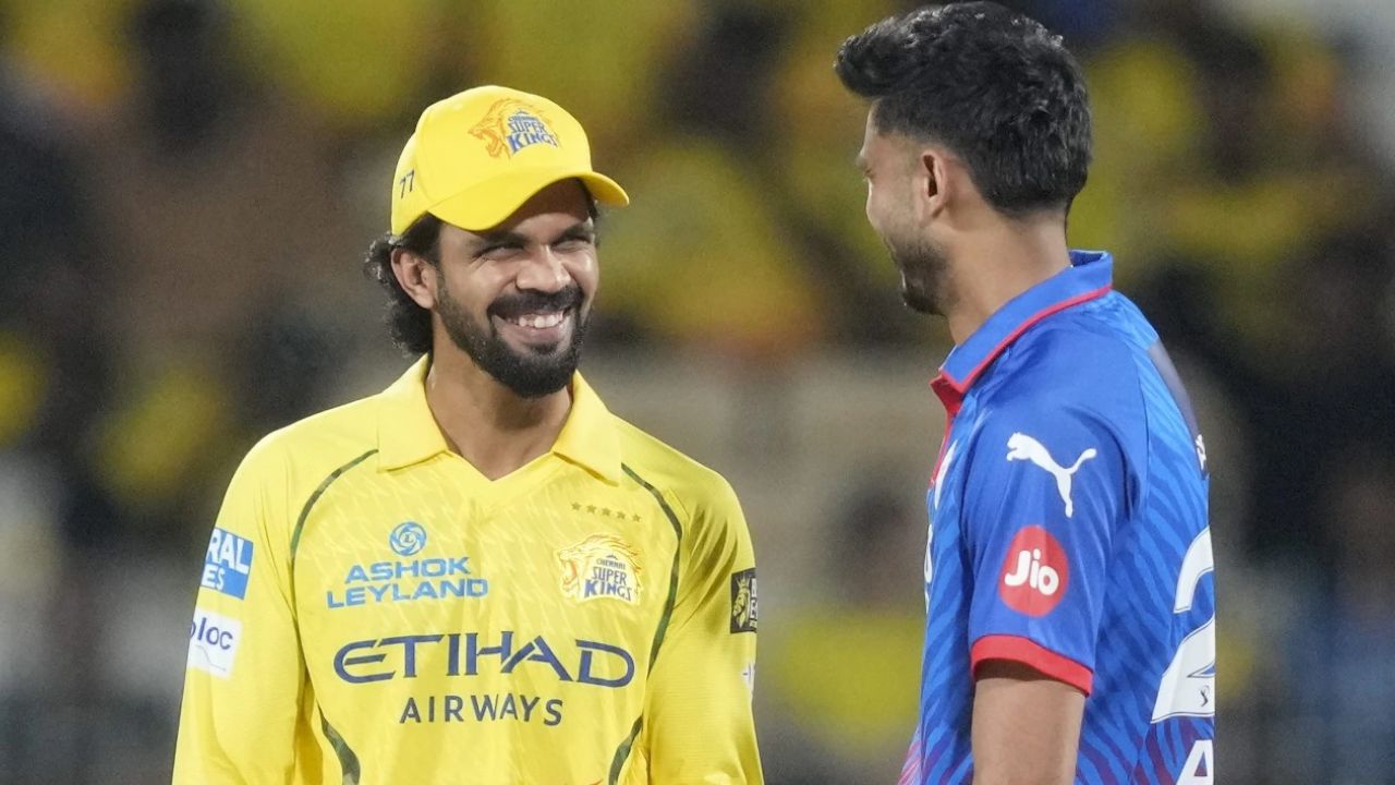 DC vs CSK: कैसी होगी दिल्ली बनाम चेन्नई मैच की प्लेइंग-XI? इम्पैक्ट प्लेयर समेत जानें सभी 24 खिलाड़ियों के नाम